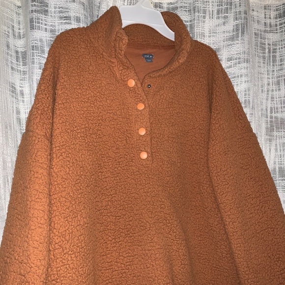 Aerie Half Button Sherpa - Picture 2 of 3